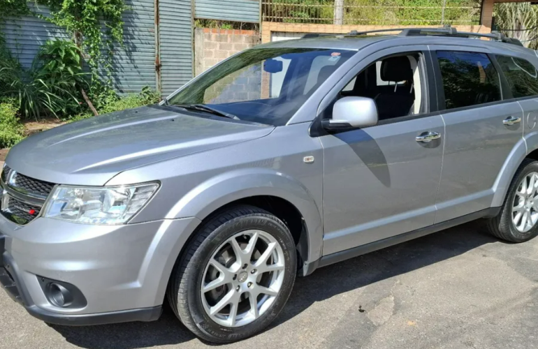 Dodge Journey RT 3.6 V6 - Foto #1