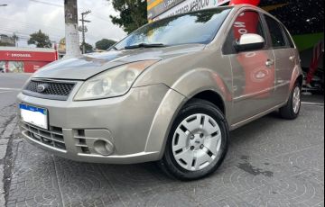 Ford Fiesta 1.0 Rocam Hatch 8v - Foto #2
