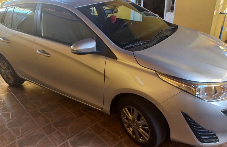 Toyota Yaris 1.5 XL Plus Connect CVT - Foto #5