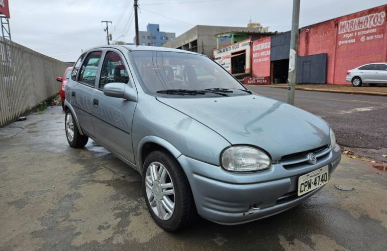 Chevrolet Corsa Hatch Super 1.0 MPFi - Foto #2