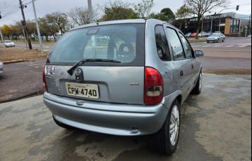 Chevrolet Corsa Hatch Super 1.0 MPFi - Foto #6