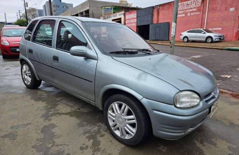 Chevrolet Corsa Hatch Super 1.0 MPFi - Foto #8