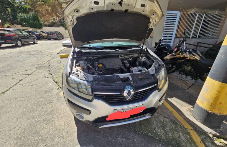 Renault Sandero Expression 1.6 8V (Flex) - Foto #10