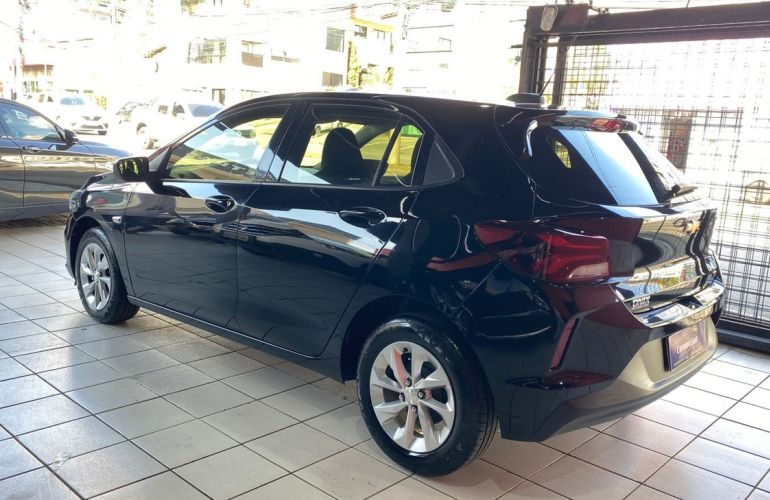 Chevrolet Onix 1.0 Turbo LTZ - Foto #8