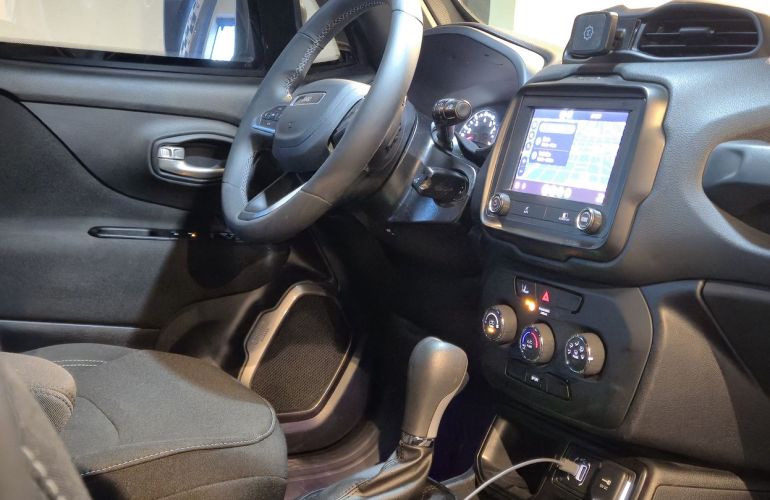 Jeep Renegade 1.3 T270 Turbo Sport At6 - Foto #7