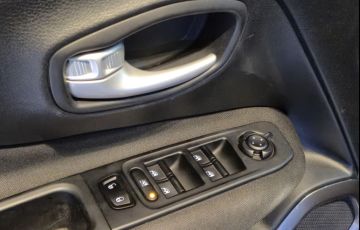 Jeep Renegade 1.3 T270 Turbo Sport At6 - Foto #10