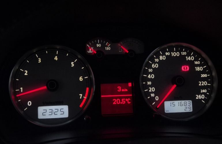 Volkswagen Golf  Sportline 1.6 VHT Total (Flex) - Foto #10