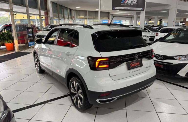 Volkswagen T-cross 1.0 200 TSi Total Comfortline - Foto #4