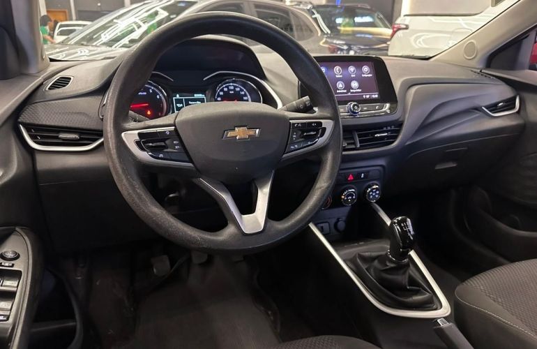 Chevrolet Onix 1.0 LT - Foto #8
