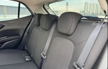 Fiat Argo 1.0 Firefly Drive - Foto #9