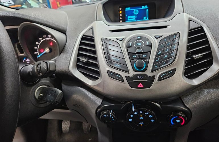 Ford Ecosport 1.6 SE 16v - Foto #10