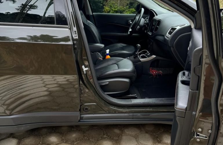 Jeep Compass 2.0 Longitude (Aut) - Foto #5