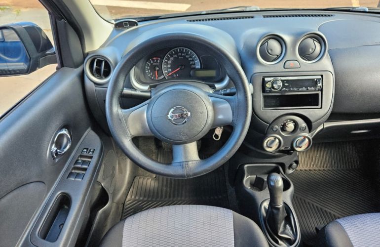 Nissan March 1.0 S (Flex) - Foto #2