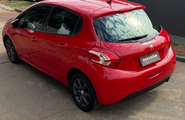 Peugeot 208 1.5 Active Pack 8v - Foto #8
