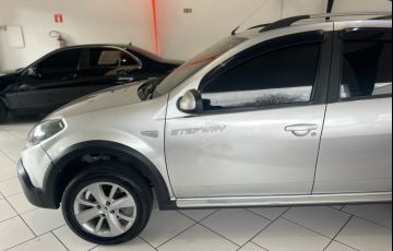 Renault Sandero 1.6 Stepway 16v - Foto #3