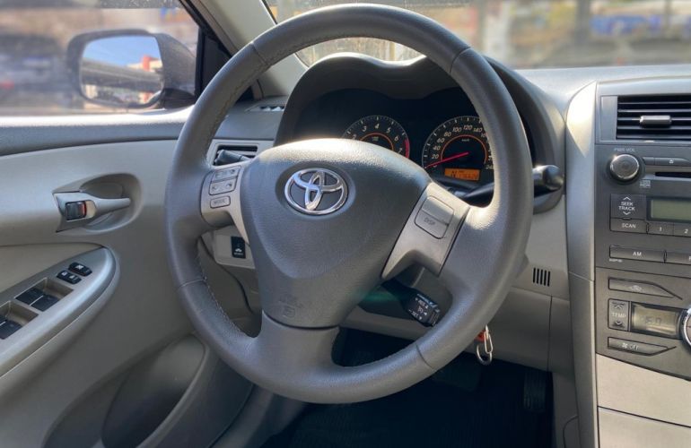 Toyota Corolla Sedan XEi 1.8 16V (flex) (aut) - Foto #10
