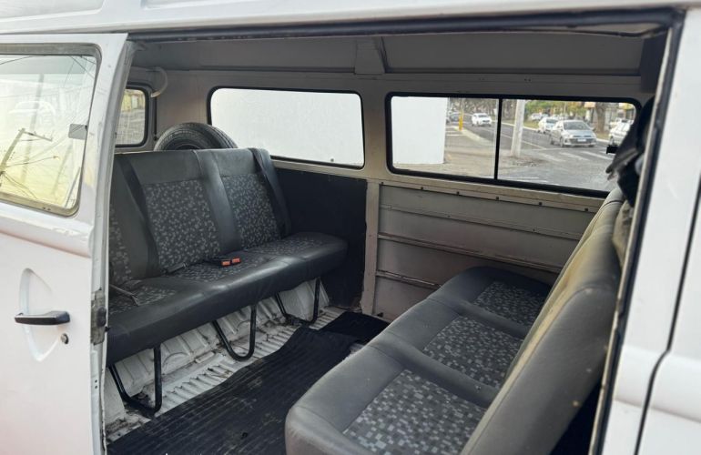 Volkswagen Kombi 1.4 Mi Std Lotacão 8v - Foto #5
