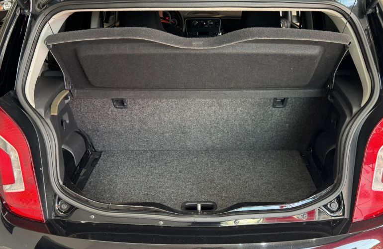 Volkswagen Up 1.0 MPi High Up 12v - Foto #8