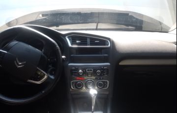Citroën C4 Lounge Tendance 2.0i (Aut) - Foto #4