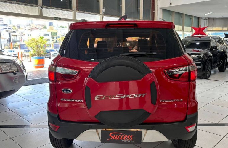 Ford Ecosport 1.6 Freestyle 16v - Foto #6