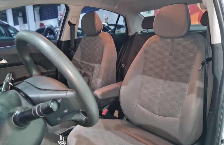 Hyundai Hb20s 1.6 Comfort Plus 16v - Foto #8