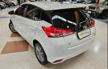 Toyota Yaris 1.5 16V Xl Plus Connect Multidrive - Foto #6