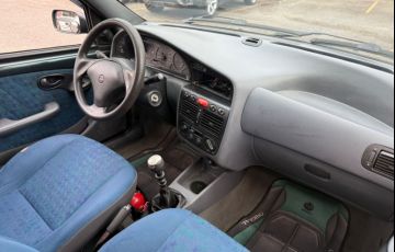 Fiat Palio 1.5 MPi Weekend 8v - Foto #10