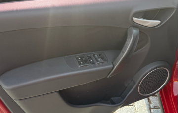 Fiat Siena Attractive 1.4 8V (Flex) - Foto #7