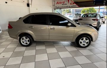 Ford Fiesta Sedan 1.6 (Flex) - Foto #8