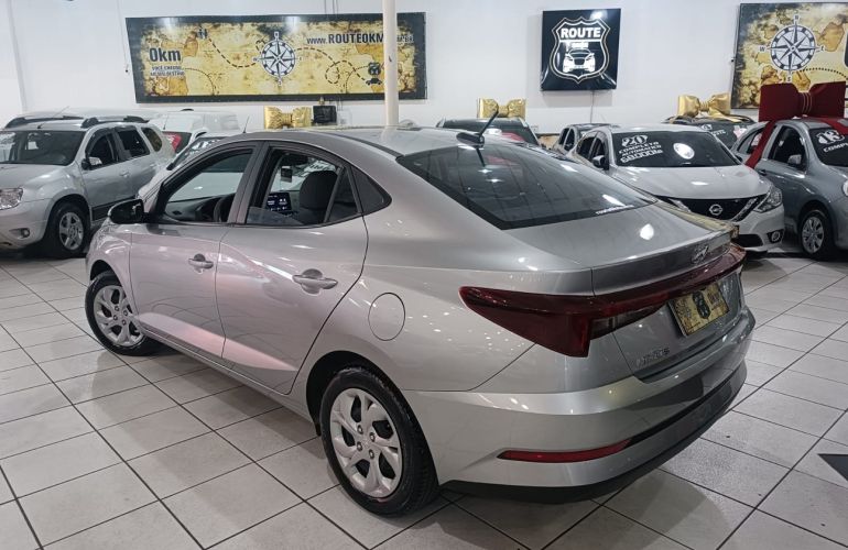 Hyundai Hb20s 1.0 12v Comfort Plus - Foto #6