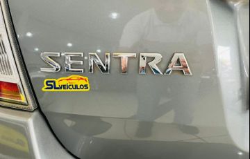 Nissan Sentra 2.0 S 16v - Foto #7