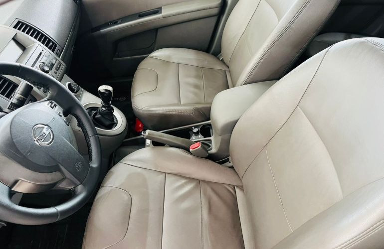 Nissan Sentra 2.0 S 16v - Foto #9