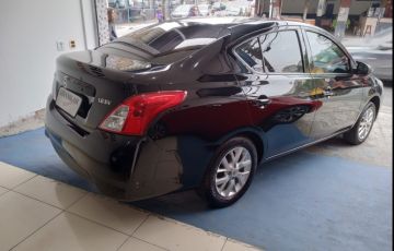 Nissan Versa 1.6 SV CVT (Flex) - Foto #5