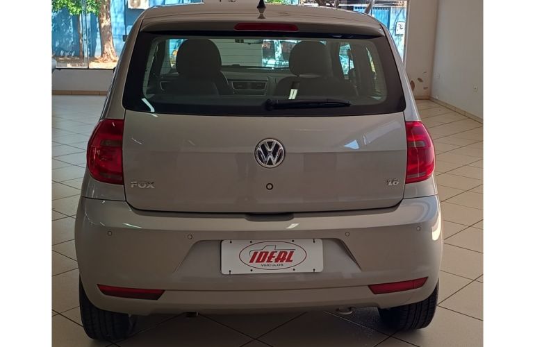 Volkswagen Fox 1.6 8V (Flex) - Foto #4