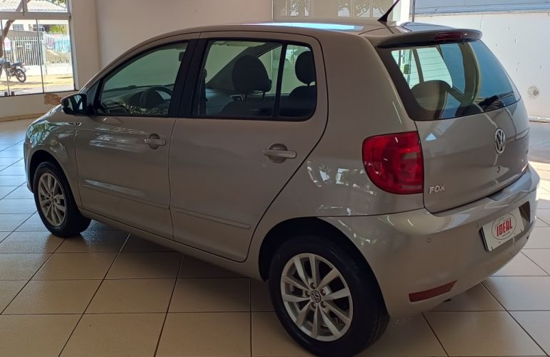 Volkswagen Fox 1.6 8V (Flex) - Foto #5