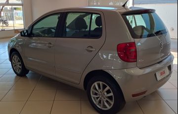 Volkswagen Fox 1.6 8V (Flex) - Foto #5
