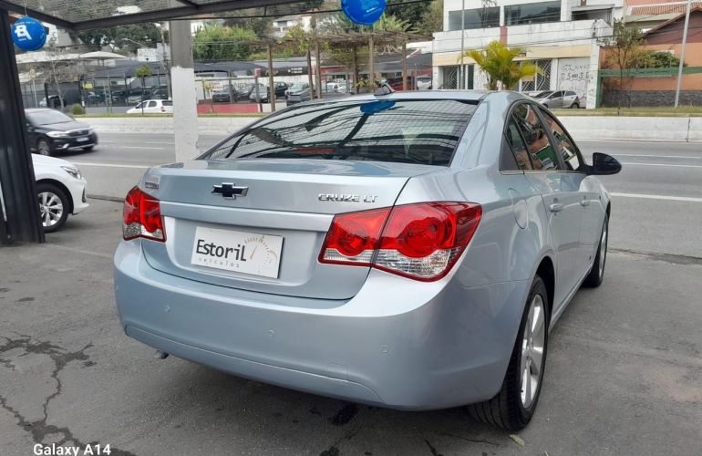 Chevrolet Cruze 1.8 LT 16V Sedan - Foto #8