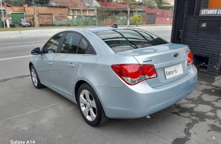 Chevrolet Cruze 1.8 LT 16V Sedan - Foto #9