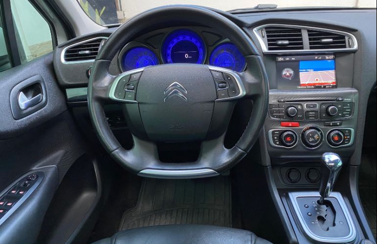 Citroën C4 Lounge Exclusive 1.6 THP (Aut) - Foto #1