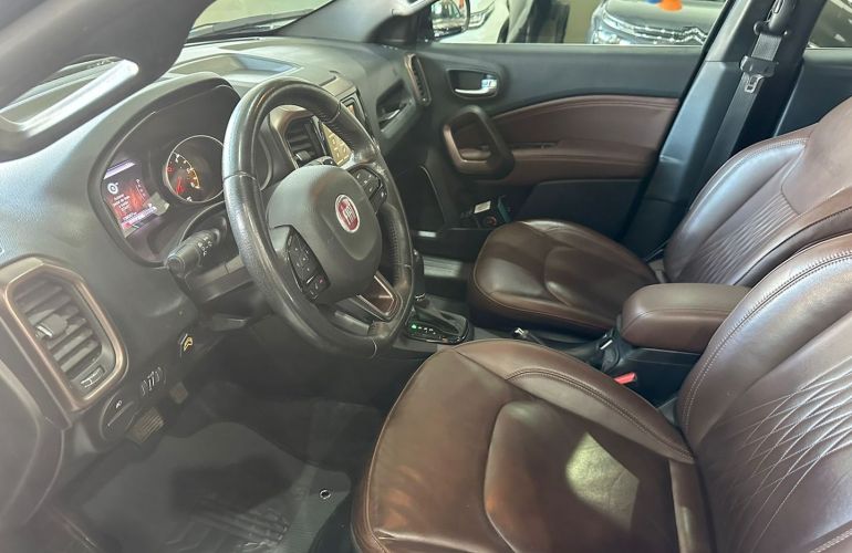 Fiat Toro 2.0 16V Turbo Diesel Ranch 4WD At9 - Foto #6
