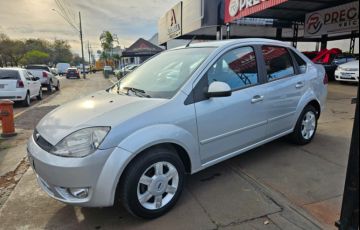 Ford Fiesta Sedan 1.6 Rocam (Flex) - Foto #6