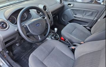 Ford Fiesta Sedan 1.6 Rocam (Flex) - Foto #7