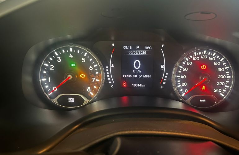 Jeep Renegade 1.8 (Aut) - Foto #1
