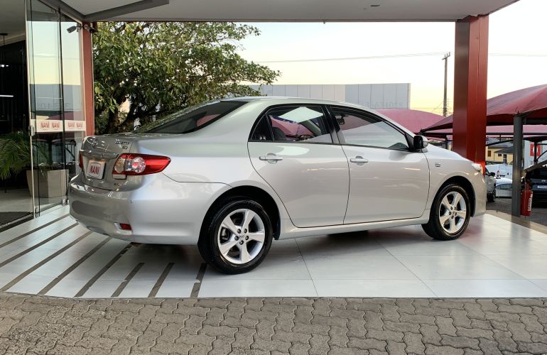 Toyota Corolla Sedan 2.0 Dual VVT-i XEI (aut)(flex) - Foto #4