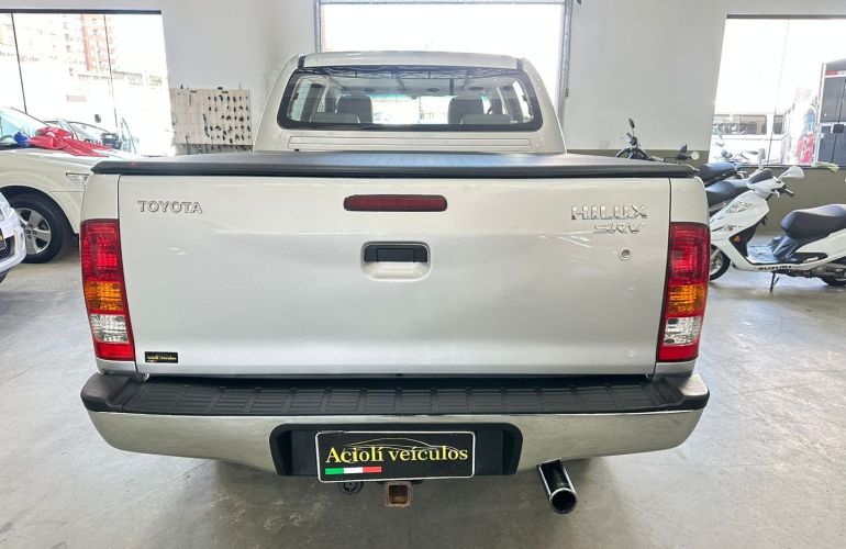 Toyota Hilux 3.0 Srv 4x4 CD 16V Turbo Intercooler Diesel 4p Automático - Foto #4