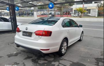 Volkswagen Jetta 2.0 Comfortline - Foto #3