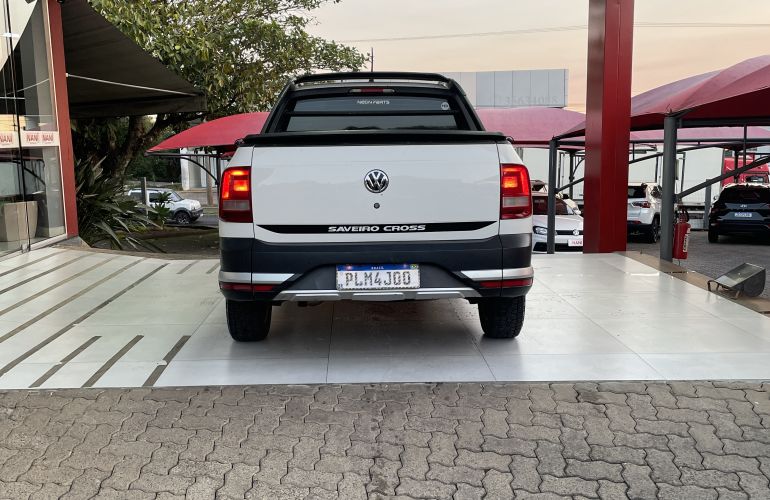 Volkswagen Saveiro Cross 1.6 16v MSI CD (Flex) - Foto #6