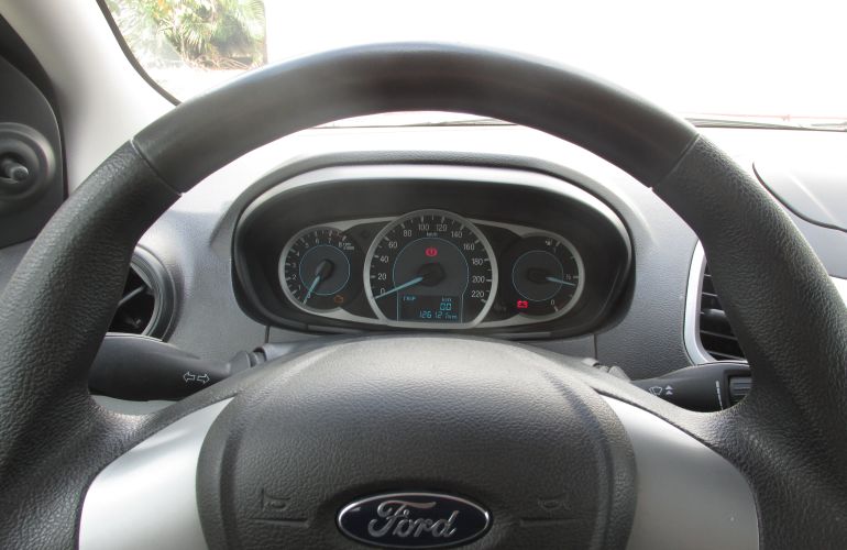 Ford Ka 1.0 SE Plus (Flex) - Foto #4