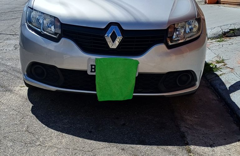 Renault Sandero Authentique 1.0 12V SCe (Flex) - Foto #1