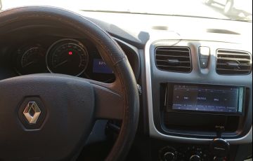 Renault Sandero Authentique 1.0 12V SCe (Flex) - Foto #8